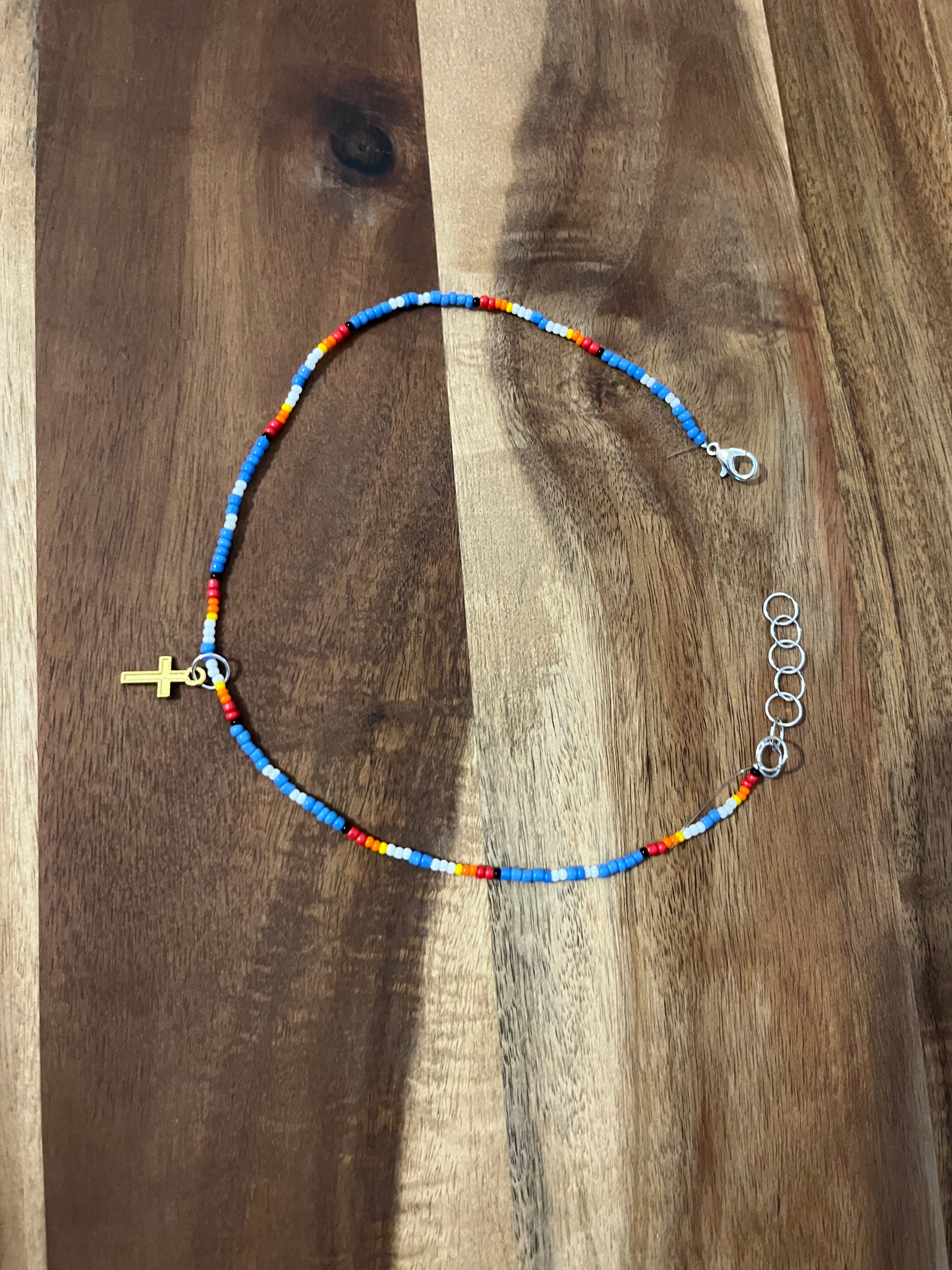 BEADED CHOKER WITH GOLD CROSS CHARM
