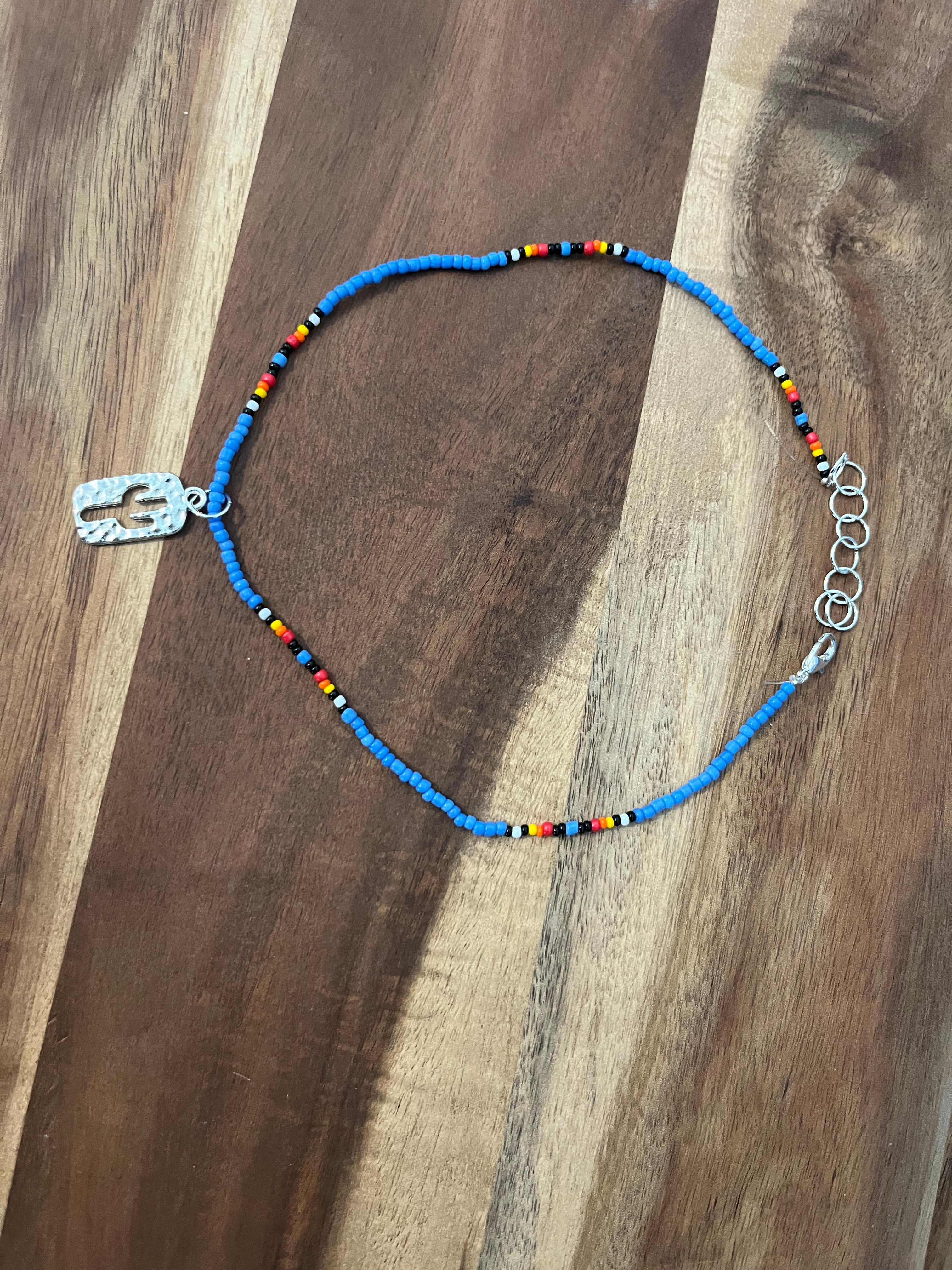 BEADED CHOKER WITH CACTUS CHARM