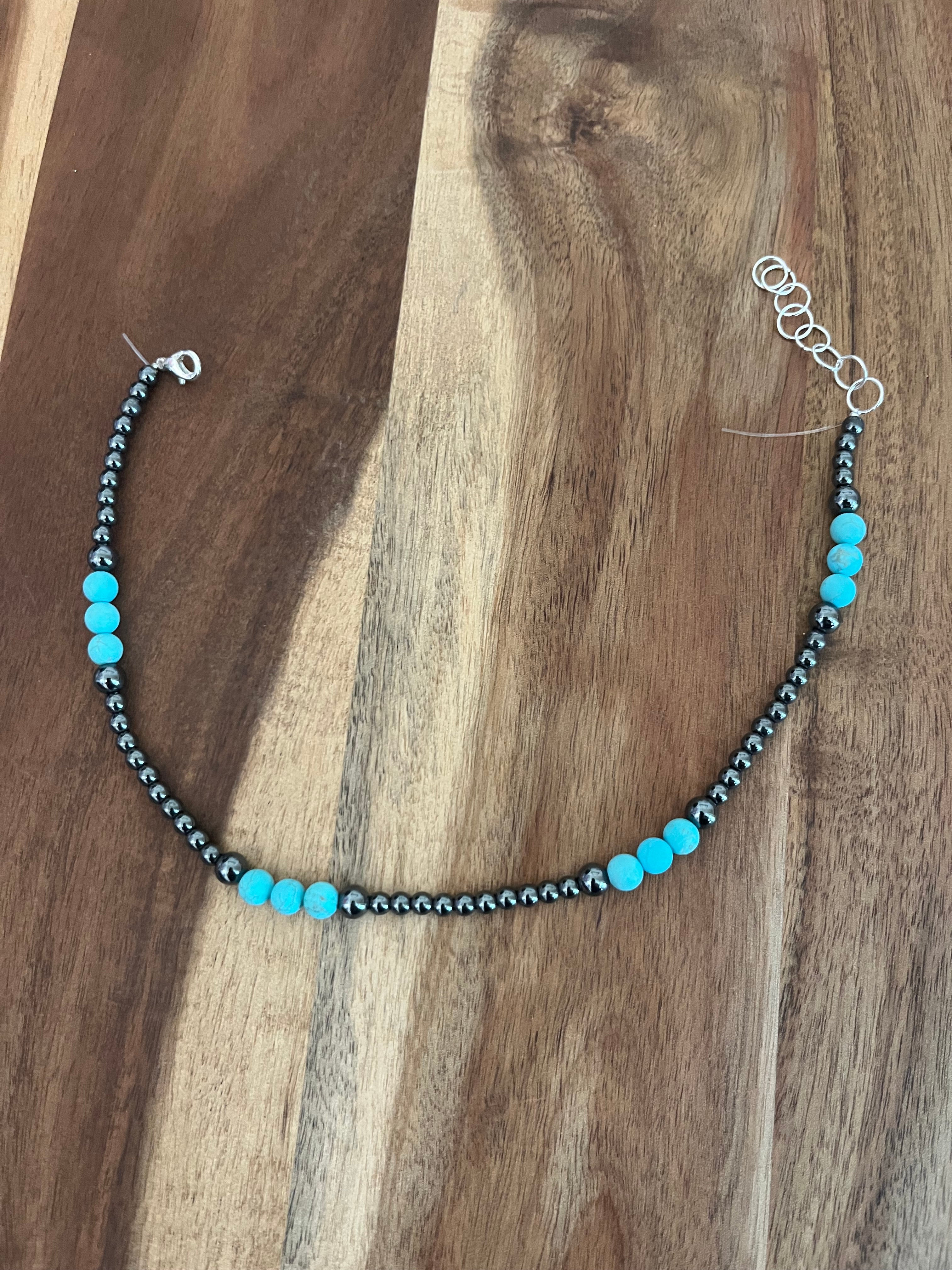 THE LAINEY CHOKER