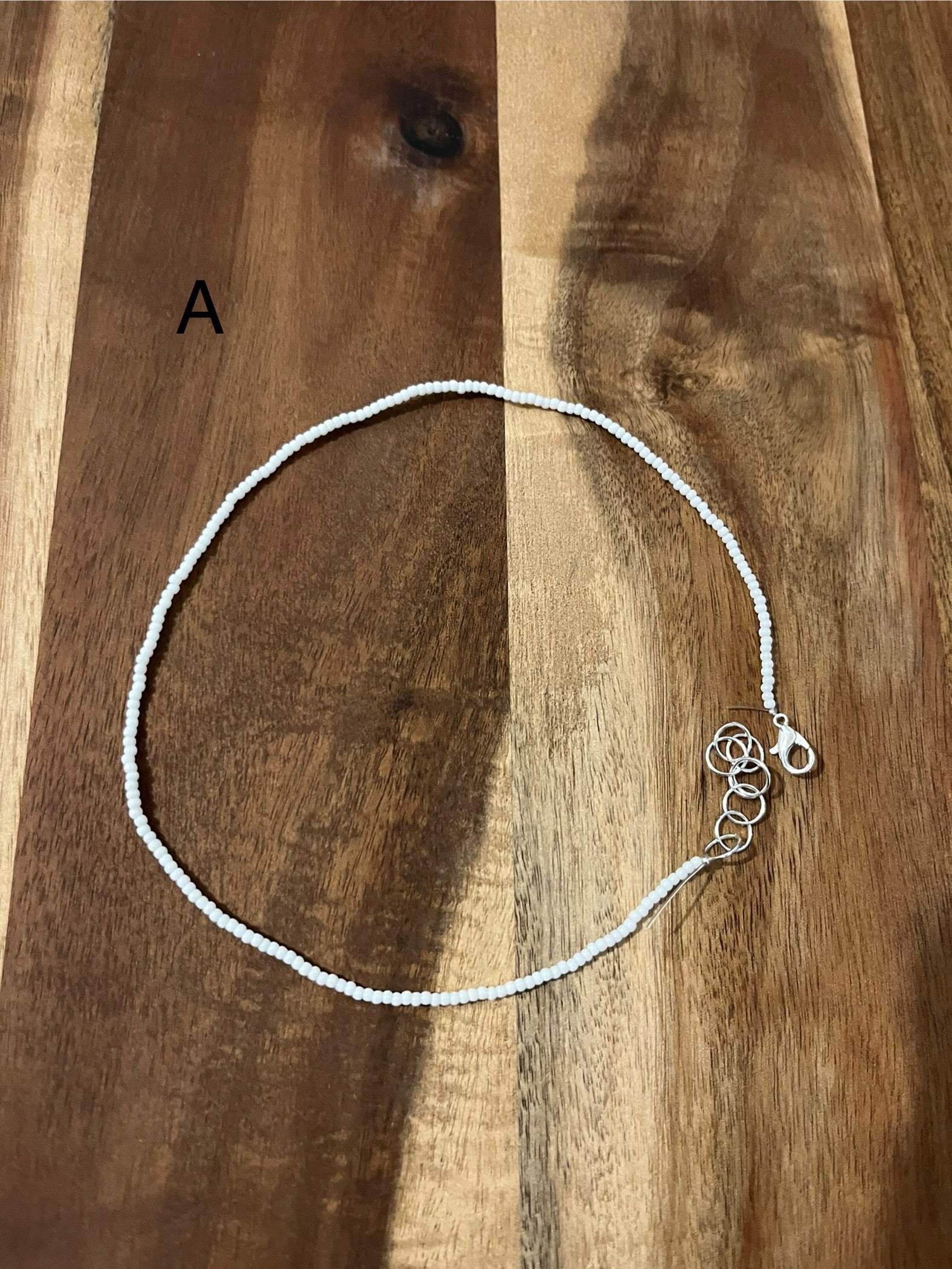 SOLID WHITE BEADED CHOKER
