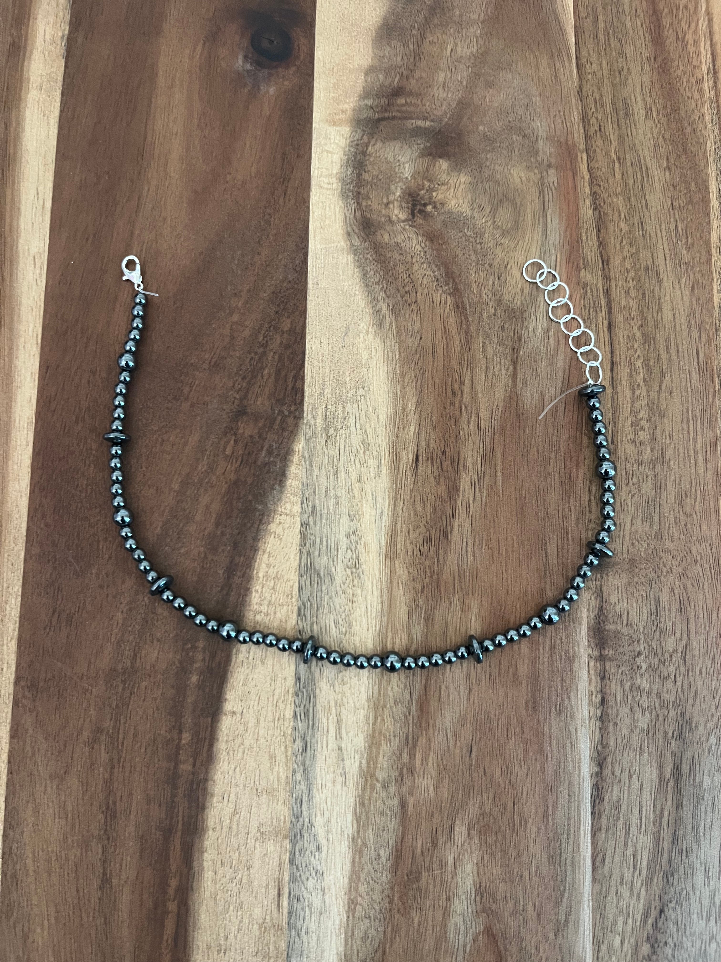 THE CALGARY CHOKER